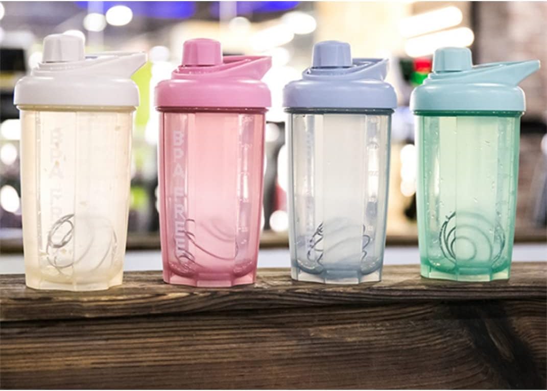 OnIUeZky 1PC Classic Protein Mixer Shaker Bottle With Twist And Lock Portable Pre Workout Protein Drink Shaker Cup For Mixes Cocktails,Smoothies And Shakes(Pink).